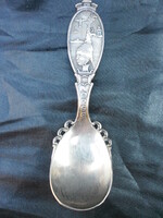 Silver-plated small spoon, decorative spoon, Norwegian connection, with map representation. Inscribed Norge (Norway).