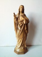The heart of Jesus is a large 40 cm high maple wood statue