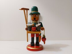 Smoking wooden figure gardener 15 cm