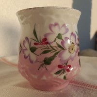 SZECESSZIÓS DOMBORMINTÁS PORCELÁN "EMLÉK" BÖGRE, 1900-as évek eleje