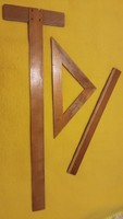 3 pcs - 1 head, 1 triangle and a straight line with a metal insert - old wooden ruler in good condition for its age