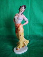 Herend Carmen, the perfect female body, a wonderful, lifelike rendering of porcelain