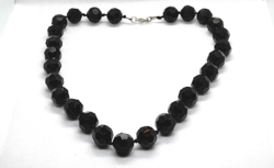 Vintage faceted onyx necklace