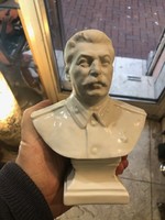 Sztálin mellszobor porcelánból, 18 cm-es magasságú ritkaság.