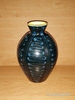 Pond head ceramic vase 18.5 cm high (18 / d)