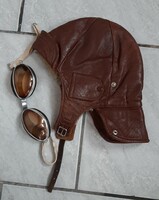 Vintage leather motorcycle hat with glasses