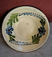 Old ceramic bowl, Transylvanian turda (turda)