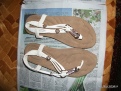 Below the price! New, decorated, fashionable women's summer sandals with artificial soles, size 37, unused