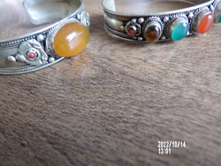 2 Wonderful silver-plated bracelet with semi-precious stones and amber