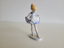 Régi Hollóházi porcelán balerina figura