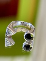 Special silver ring with onyx and zirconia stones