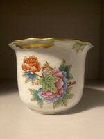 Herend victoria pattern smaller size caspo, in beautiful, flawless condition