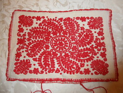 Decorative cushion cover with Kalotaszeg writing