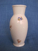 Volleyball flower vase with raven house