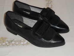 Régebbi Sabaria fekete bőr női cipő ( 39-es )
