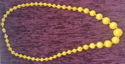 Yellow retro bijou necklace