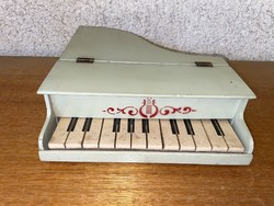 Retro játék zongora