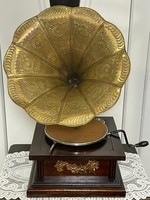 Gramophone with decorative funnel
