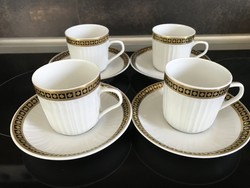 Hollóházi porcelán csészék arany és fekete dekorral, 5,5 cm magasak