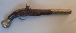 Gunpowder flintlock gun for sale