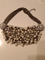 Jewelry necklace