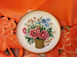 Kaiser porcelain flower pattern plate