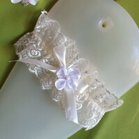 Wedding hak15 - 70mm ecru lace garter, thigh lace