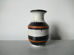 Lívia Gorka's vase (damaged, repaired)