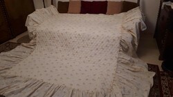 Double Australian unused, beautiful quilted, ruffled bedspread