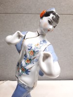 Orosz porcelán táncosnő