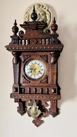 Antique half-baked library clock from around 1880