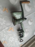 Retro poppy grinder for sale!