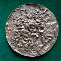Borsos Miklós: Prometheus, bronz plakett, dombormű, relief (1970)