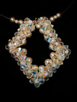 Necklaces made of Swarovski pearls (357)