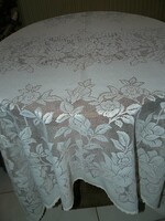 ﻿﻿Beautiful openwork lace pattern tablecloth