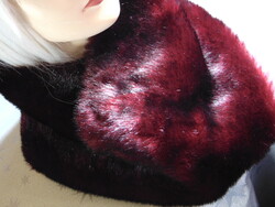 Burgundy red faux fur scarf