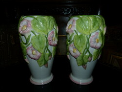 2 db angol majolika váza.