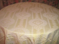 Wonderful lemon yellow baroque flower pattern damask tablecloth