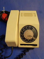1985 Mechanical works dial telephone