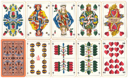 262. German serial marked skat card coeur new Altenburg card image with checkers 32 cards circa 1980 rare!