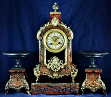 Magnificent Boulle table clock, France, ca. 1850!!!