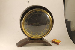 Art deco mantel clock 697