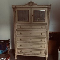 2 napig olcsóbb! Gyönyörű faragott antik vintage fiókos szekrény - egyedi darab