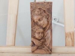 (K) kerámia falikép anya gyermekével 9x23 cm, mázlepattanás fotózva