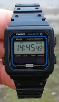 Vintage casio (189) w-15 solar watch