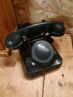 Retro dial vinyl black phone