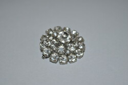 Brooch 01
