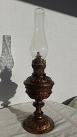 Heavy spialter historicizing table kerosene lamp, 55 cm high