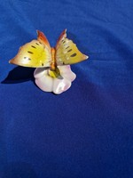 Kőbányai (Drasche) pillangó virágon   figura