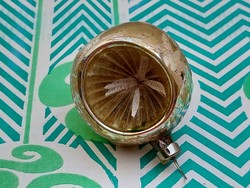 Régi üveg karácsonyfadísz behúzott oldalú gömb üvegdísz